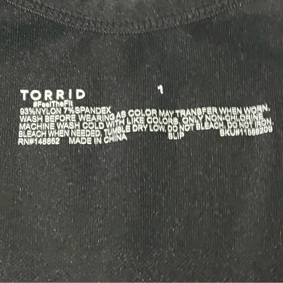 Torrid size 1 (14) Black Sleeveless bodycon anti slip dress or shaping slip EUC - Picture 7 of 9